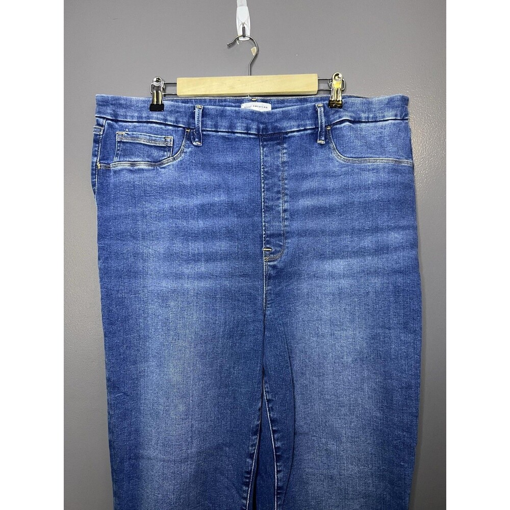 Good American Jeans Womens 2X (6) Medium Wash Blue Straight Leg Stretch Denim